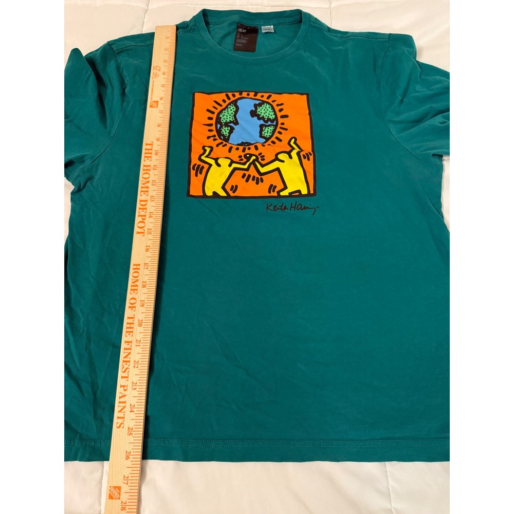 HM Keith Haring Graphic T-Shirt Mens Large Teal Green Pop Art Globe Earth Tee - Picture 4 of 5